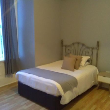 Newcastle West Hotel & Bar Chambre photo
