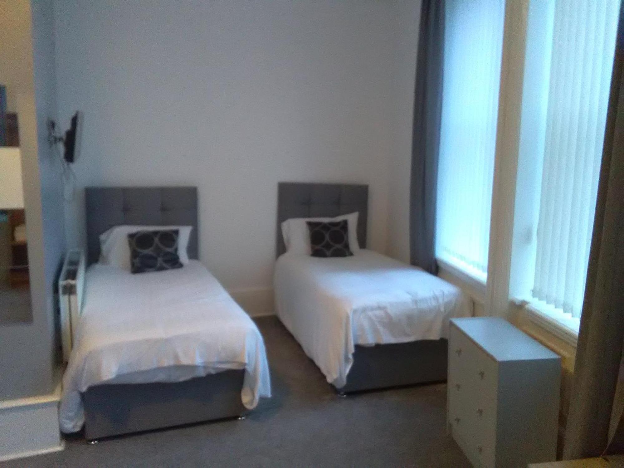 Newcastle West Hotel & Bar Chambre photo